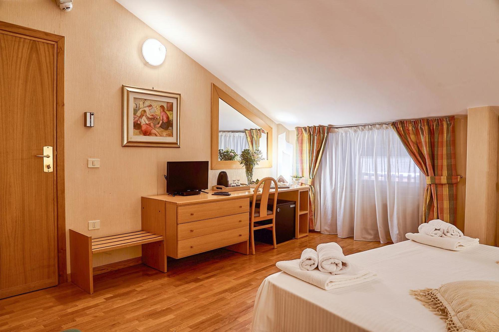 Hotel Camigliatello Camigliatello Silano Extérieur photo